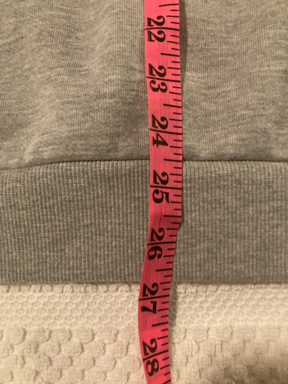 ALO Yoga Light Gray Accolade Hoodie Sweatshirt - Picture 6 of 8